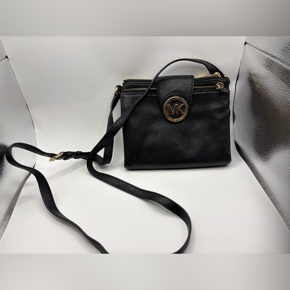 Michael Kors Handbags - Certified Authentic Black Michael Kors Cross Body Handbag pebble leather